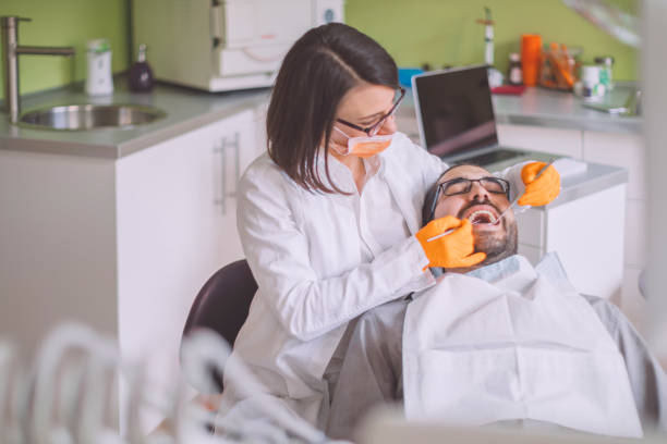 Best Holiday Emergency Dentist in North Liberty, IN